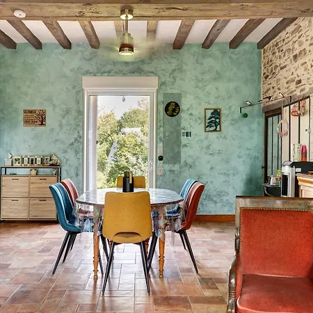 Oda ve Kahvaltı Le Relais Des Hirondelles Nyoiseau