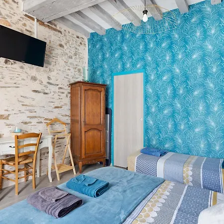 Le Relais Des Hirondelles Oda ve Kahvaltı 3*